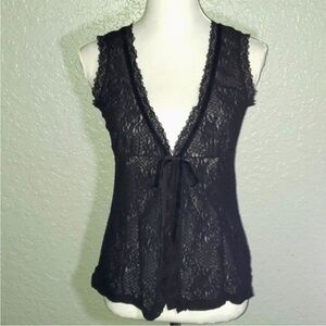 DKNY Black Lace Sleeveless Camisole Top. Size Small